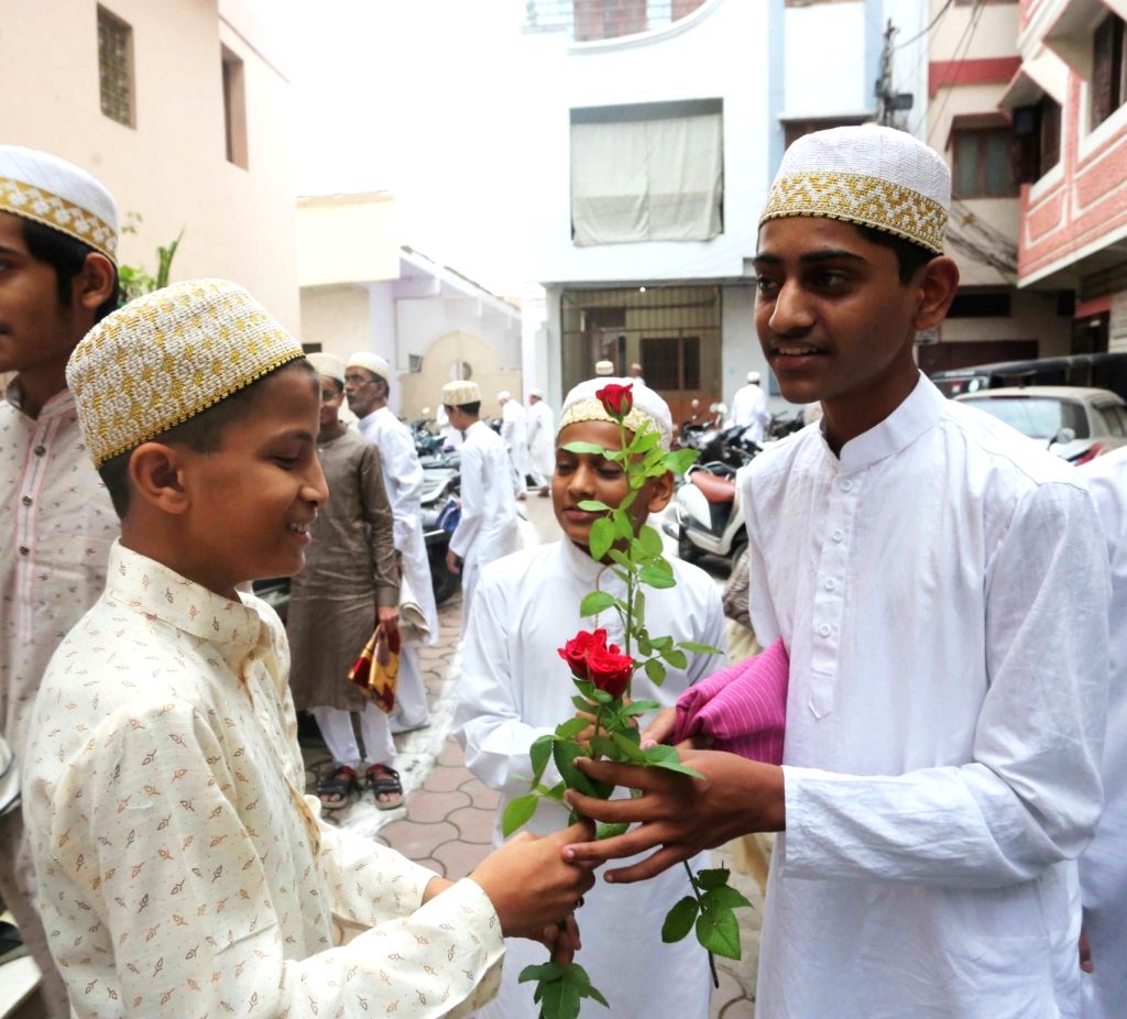 भोपाल में बोहरा समुदाय ने मनाई ईद-उल-फित्र