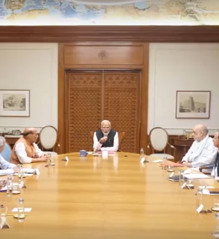 भारत ने सिंधु जल संधि पर लगाई रोक: 65 साल पुराने समझौते को लेकर पाकिस्तान को भेजा सख्त संदेश