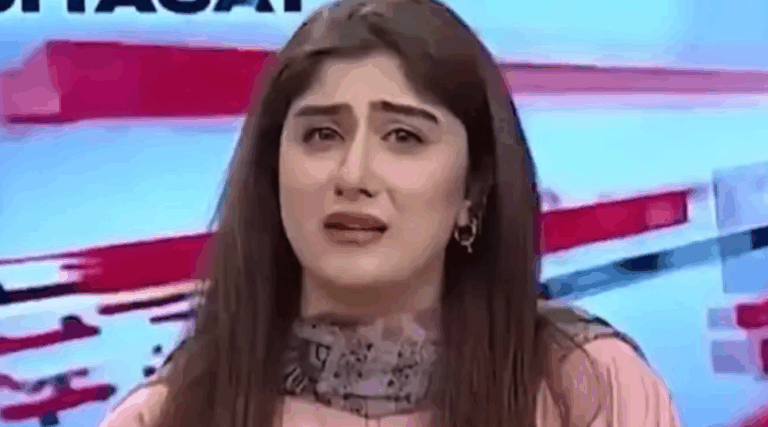 Pakistani Anchor Crying Video Viral: