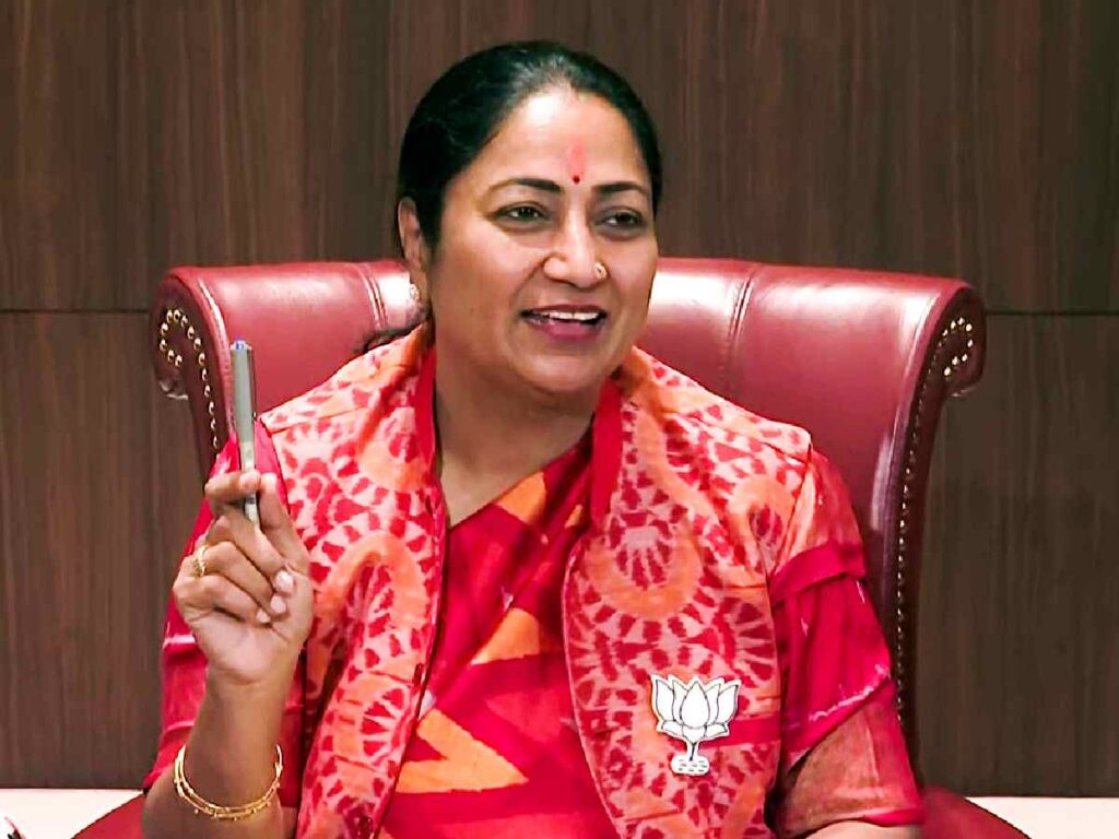 हमले के बाद दिल्ली CM Rekha Gupta को CRPF सिक्योरिटी, 20+ हथियारबंद जवान 24 घंटे तैनात