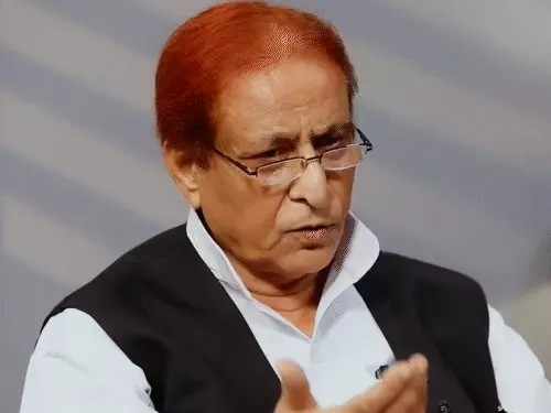 Azam Khan बोले- जेल बदलते वक्त लगा एनकाउंटर हो जाएगा, बेटे से कहा- अगर जिंदगी न रही तो ऊपर मिलेंगे