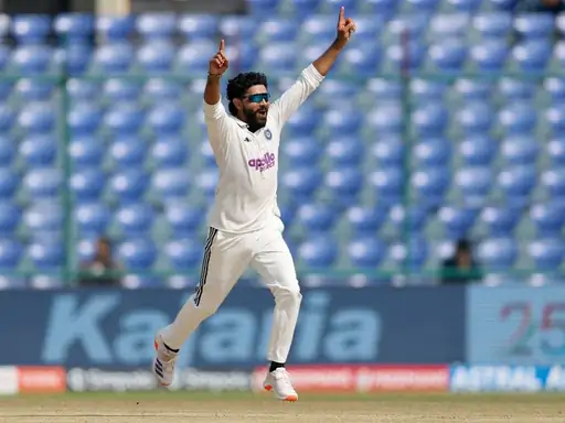 Delhi Test Match : जडेजा का कमाल – तोड़ी 177 रन की साझेदारी