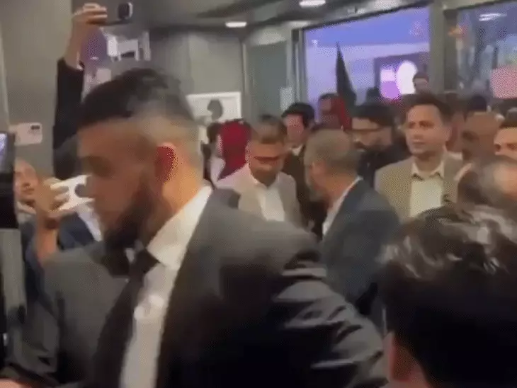 17 साल बाद Bangladesh लौटे खालिदा जिया के बेटे, ढाका एयरपोर्ट पर उमड़ा समर्थकों का सैलाब