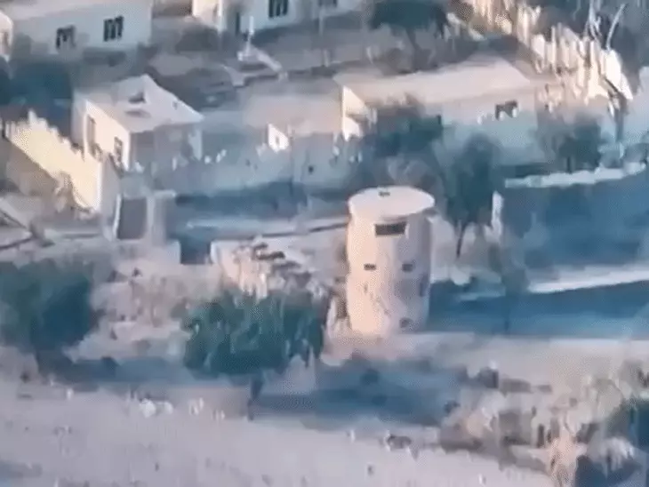 Pakistan-Afghanistan संघर्ष में 300 मौतों का दावा, 500 घायल