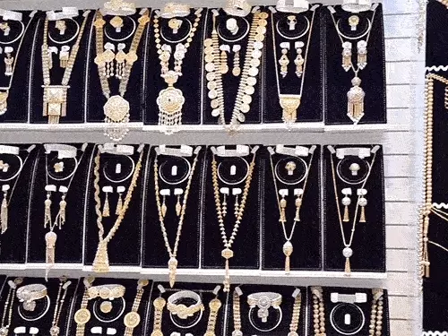 Silver ₹1,214 बढ़कर ₹2.51 लाख, Gold ₹347 चढ़कर ₹1.52 लाख प्रति 10 ग्राम