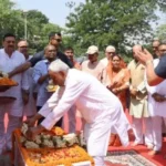 Bihar CM Nitish Kumar की आखिरी कैबिनेट बैठक, 3 बजे के बाद देंगे इस्तीफा