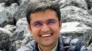 IRS Officer Son Murder IIT पास छात्र का IAS बनने का सपना अधूरा, चौंकाने वाली घटना