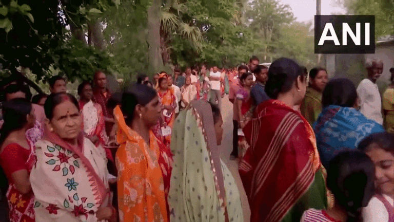 Bengal Election 2026, Phase 1 voting Bengal, Mamata Banerjee vs BJP, West Bengal politics, voter turnout Bengal, TMC vs BJP analysis, election news India