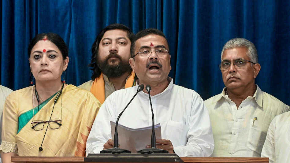 ममता के ‘मोहरों’ पर चली अधिकारी की कलम, Suvendu सरकार के 10 बड़े फैसले
