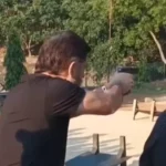 NSG कमांडो ट्रेनिंग सेंटर पहुंचे धोनी, मशीनगन और पिस्टल से लगाया निशाना; बोले- ‘फिट लग रहा हूं न?’