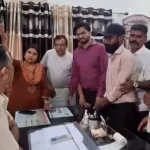 बिलासपुर में बिजली संकट से हाहाकार: ट्रांसफार्मर में लगी आग, लोगों ने बिजली ऑफिस का किया घेराव