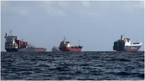 Middle East Tension: होर्मुज स्ट्रेट में फिर जहाज हादसा, गुजरात से जुड़े Cargo Ship के डूबने से बढ़ी चिंता