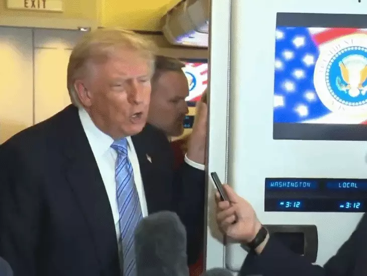 IRAN जंग के सवाल पर भड़के TRUMP, पत्रकार से बोले- “ऐसी रिपोर्टिंग देशद्रोह जैसी”