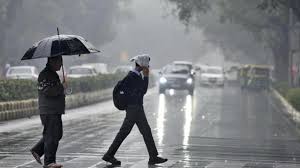 Monsoon Alert: भीषण गर्मी से मिलेगी राहत, जानिए दिल्ली-यूपी-बिहार में कब बरसेंगे बादल
