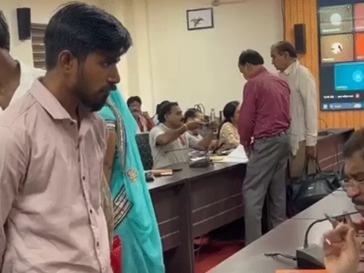 उज्जैन में सामाजिक बहिष्कार से परेशान युवक ने दी धर्म परिवर्तन की चेतावनी