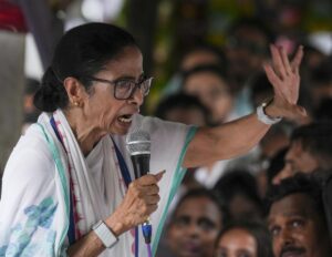 TMC Internal Split Politics: तृणमूल कांग्रेस में टूट की अटकलें तेज, BJP की नजर; परिसीमन को लेकर बढ़ी सियासी हलचल