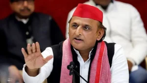 Akhilesh Yadav का सीएम योगी पर हमला, बोले- “डबल इंजन का धुआं निकल चुका है”