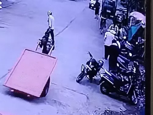 ‘धन दोगुना’ करने का झांसा देकर व्यापारी से 2.50 लाख की ठगी, खुद को अयोध्या का पंडित बताने वाला आरोपी गिरफ्तार