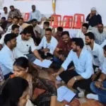 Bhopal में व्यावसायिक ट्रेनर्स का विरोध: “25 हजार मिल रहे हैं तो 20 हजार सैलरी क्यों?”