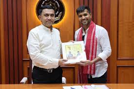 Cricket से Politics तक Ashok Dinda का सफर, Bengal Government में बने मंत्री