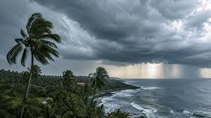 Monsoon Alert 2026: 12 राज्यों में बारिश की एंट्री, Delhi Airport पर तूफान से 3 विमान डैमेज
