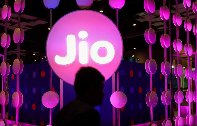 Jio IPO Big रिलायंस Jio बनेगी अलग लिस्टेड कंपनी, अंबानी का ऐलान चर्चा में