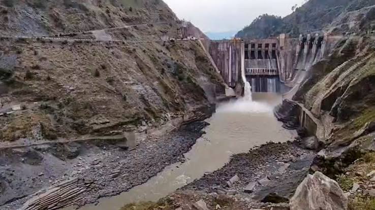India-Pakistan Tension: सिंधु जल संधि को लेकर Pakistan का बड़ा बयान, पानी बना नया विवाद