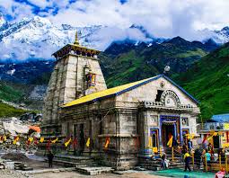 Kedarnath ट्रेकिंग मार्ग पर दर्दनाक हादसा, खाई में गिरे 2 यात्री, 1 की मौत