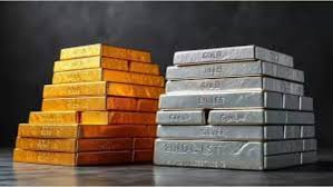 Bullion Market Update: चांदी की चमक बढ़ी, सोने की कीमतों में आई कमी
