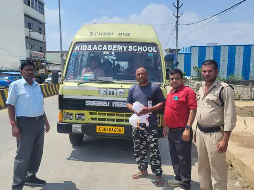 सागर में RTO की बड़ी कार्रवाई: 15 साल पुरानी 2 बसें होंगी स्क्रैप, 6 वाहन जब्त, 42 हजार रुपए का जुर्माना