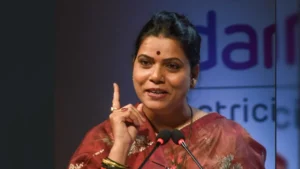 स्टैंड-अप कॉमेडी पर बैन की मांग, मुंबई मेयर Ritu Tawde का सख्त बयान
