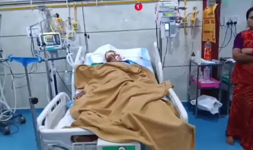 सागर में जमीनी विवाद में घायल बुजुर्ग की मौत, परिजनों ने शव रखकर किया चक्काजाम