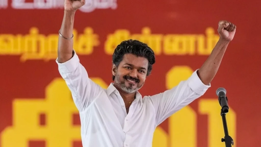 Vijay सरकार गिराने की साजिश? विधायकों की खरीद-फरोख्त के आरोप, तीन गिरफ्तार
