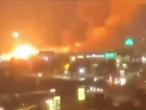 सीजफायर के बीच America का Iran पर बड़ा हमला, 80 से ज्यादा ठिकाने बने निशाना