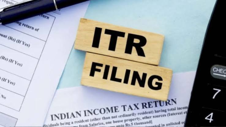 Income Tax Return Update: ITR Filing की डेडलाइन करीब, 4 करोड़ पार हुआ रिटर्न का आंकड़ा