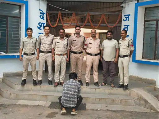 सागर में हत्या के प्रयास का आरोपी गिरफ्तार, पुरानी रंजिश में किया था चाकू से हमला