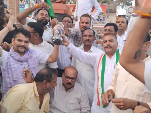 तीन राज्यों के उपचुनाव परिणाम: बिहार में प्रशांत किशोर की बड़ी जीत, दतिया कांग्रेस के खाते में, गुजरात में भाजपा ने बरकरार रखी सीट