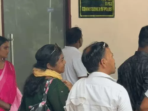 रायपुर में भारत ग्रुप के खिलाफ सामूहिक शिकायत, रोजगार और बायबैक के नाम पर लाखों की ठगी का आरोप
