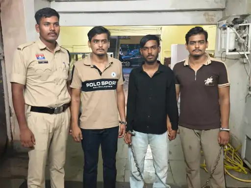रायपुर में पुरानी रंजिश को लेकर युवक से मारपीट, बाइक लूटने वाले 3 आरोपी गिरफ्तार