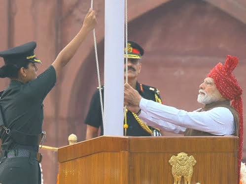PM Modi का बड़ा संदेश: ‘दिमागी नक्सल’ को पहचानें, Women Reservation पर राजनीति न करें