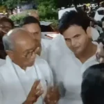 सागर शराबकांड: दिग्विजय सिंह ने पीड़ित परिवारों से की मुलाकात, बोले- अवैध शराब का धंधा व्यापक रूप ले चुका