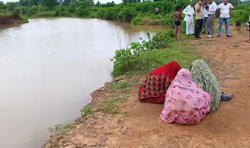 सागर में दर्दनाक हादसा: पोखर में डूबने से दो सगे भाइयों की मौत, खेलते समय हुआ हादसा