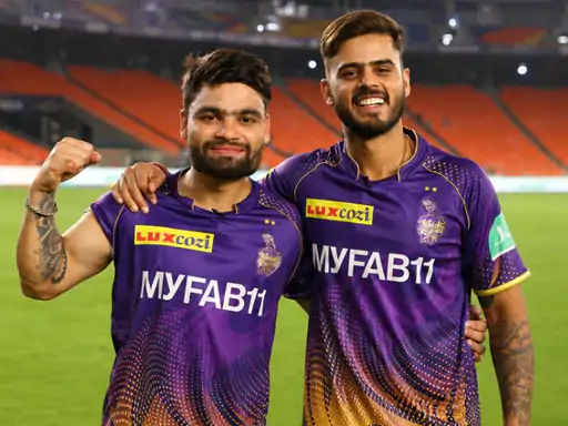 रिंकू सिंह ने बताया क्यों हैं मैनचेस्टर यूनाइटेड के फैन, नीतीश राणा से जुड़ा फुटबॉल कनेक्शन