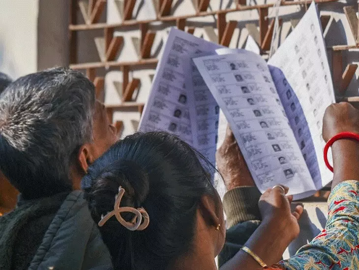 Voter Registration के फॉर्म-6 से हटा घोषणा पत्र, SIR वाले राज्यों में लागू हुआ बदलाव