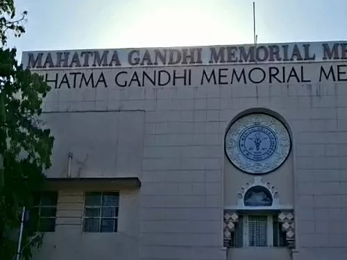 MGM मेडिकल कॉलेज में 45 लाख रुपए के टैक्सी भुगतान पर सवाल, तीन दिन में रिपोर्ट देगी जांच समिति