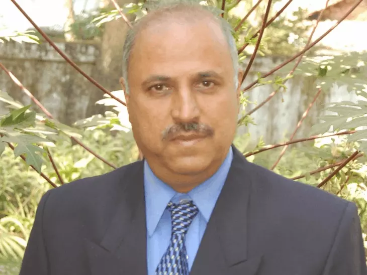 MP SEIAA में विवाद गहराया: अध्यक्ष ने IAS हर्षल पंचोली को निलंबित करने की सिफारिश की, गंभीर अनियमितताओं के लगाए आरोप
