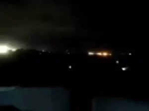 Saudi Airport Attack: हूतियों के Missile-Drone हमले में 3 की मौत, 36 घायल हूतियों