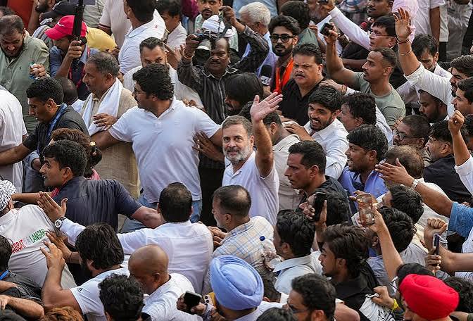 राहुल गांधी