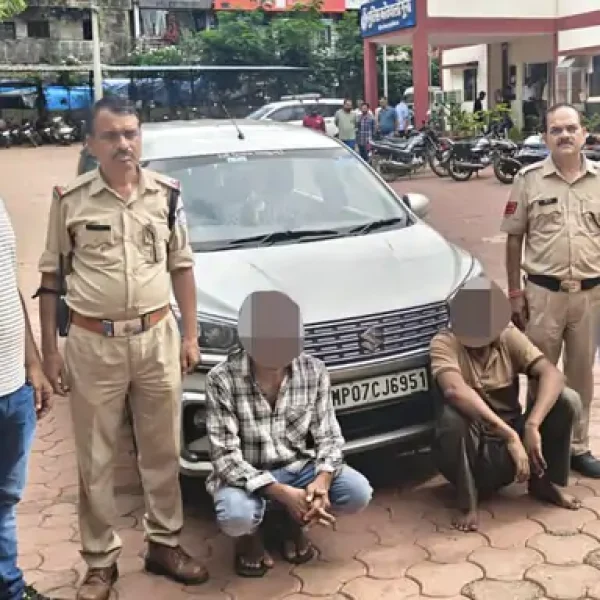 गुना में खिलौना व्यापारी के बेटे का 12 घंटे में रेस्क्यू, अपहरण के दो आरोपी गिरफ्तार