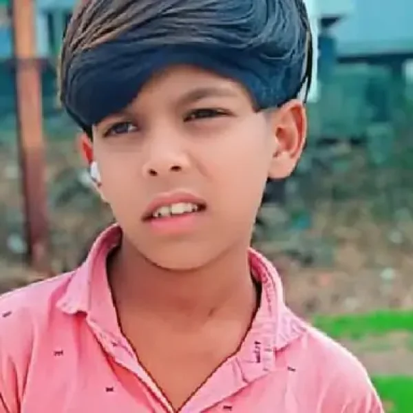 खंडवा में 11 साल के अजीम की खदान के गड्ढे में डूबने से मौत, कपड़े-चप्पल मिलने के बाद चला पता